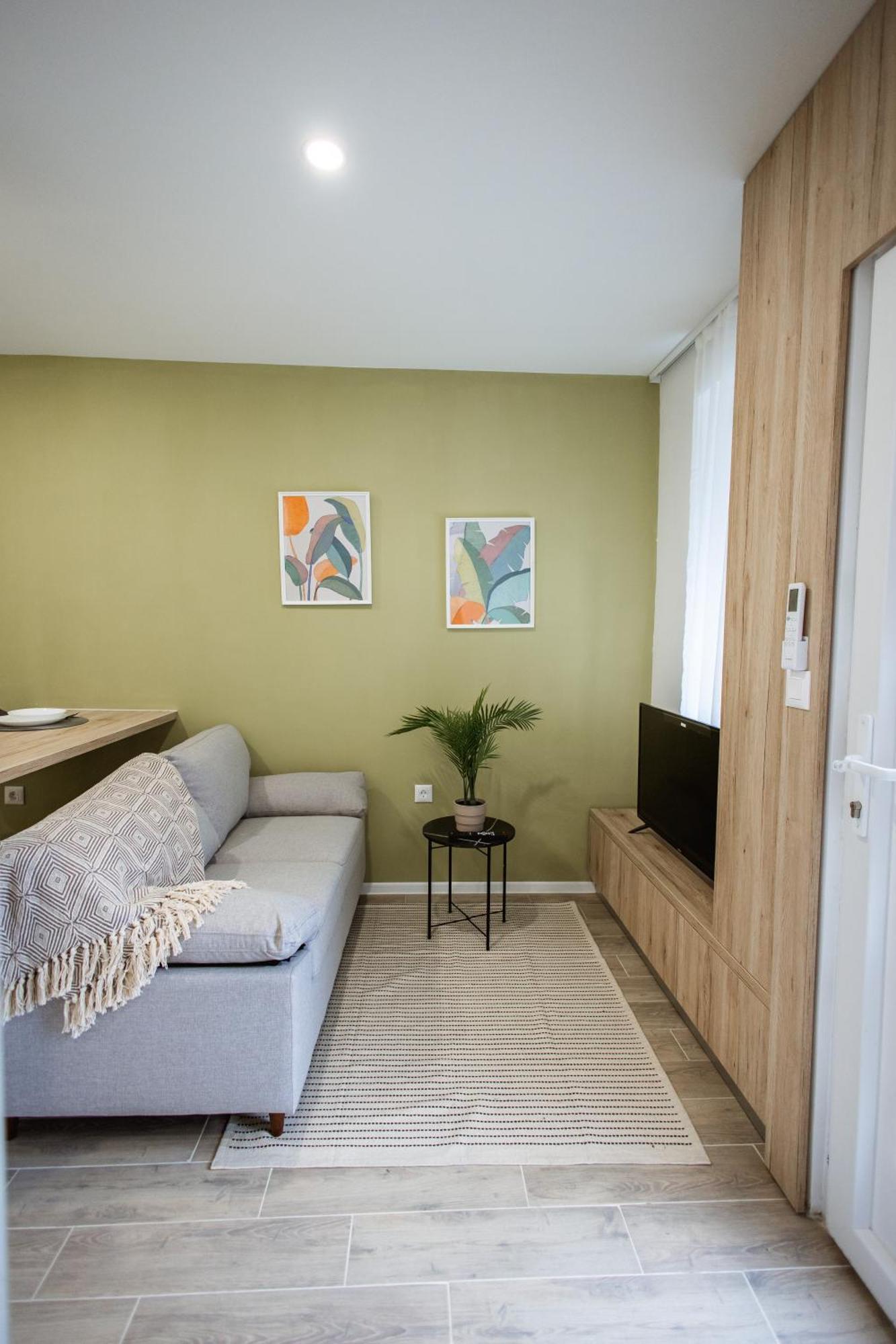 Cozy Studio Apartment In Osijek - Self Check In Екстериор снимка