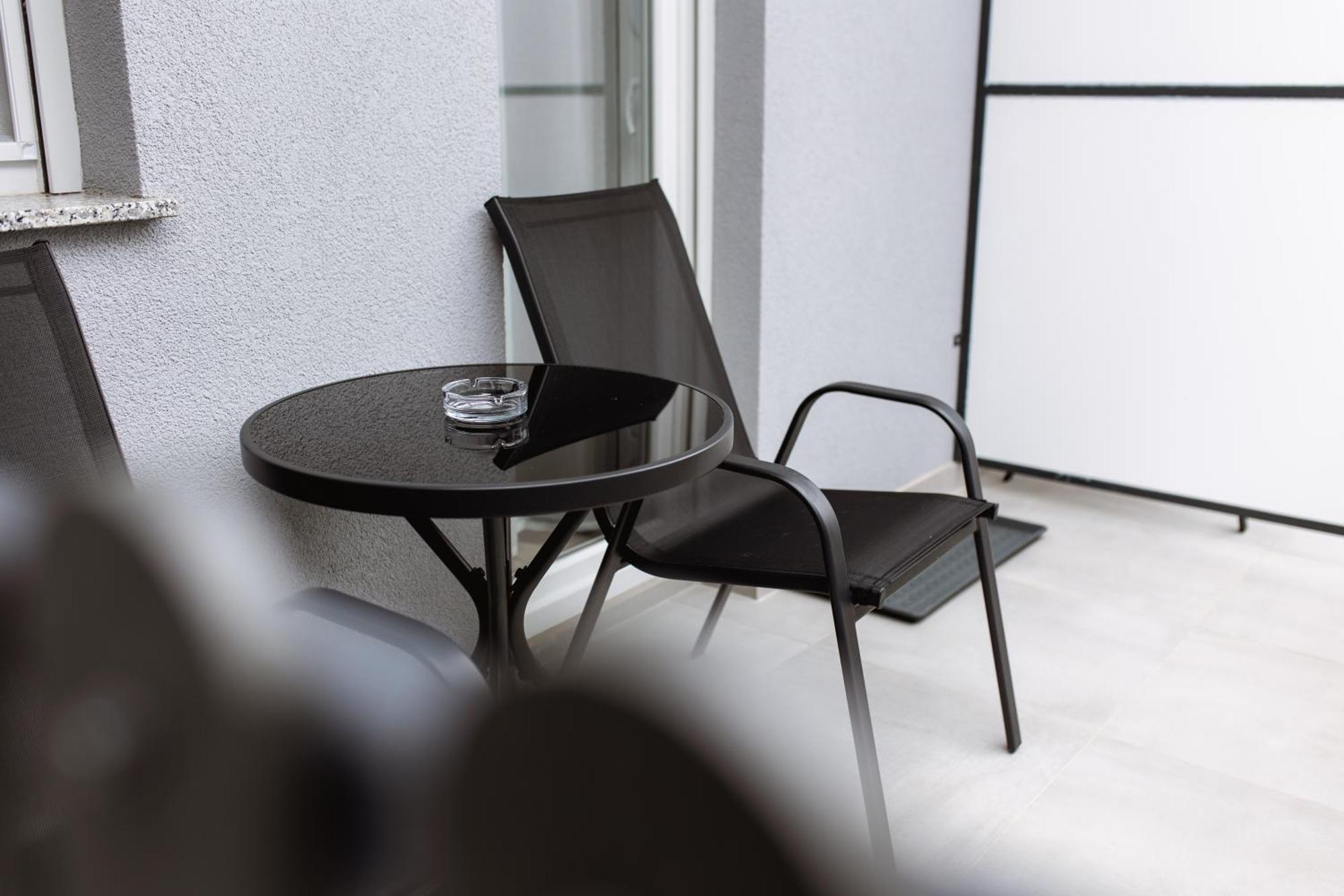 Cozy Studio Apartment In Osijek - Self Check In Екстериор снимка