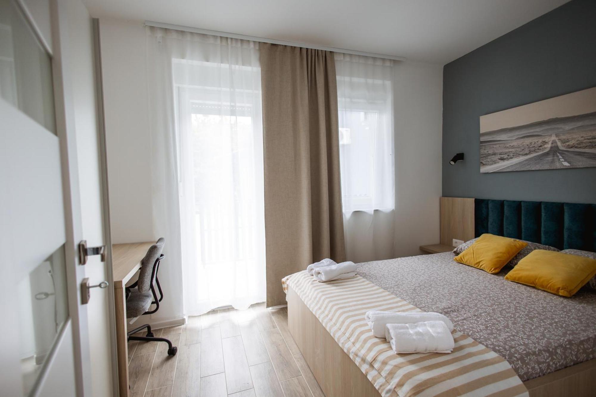 Cozy Studio Apartment In Osijek - Self Check In Екстериор снимка